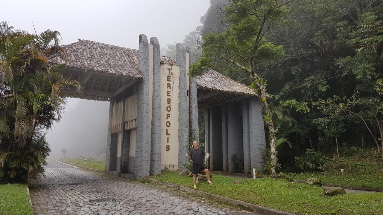 Estudio 325 * Teresopolis