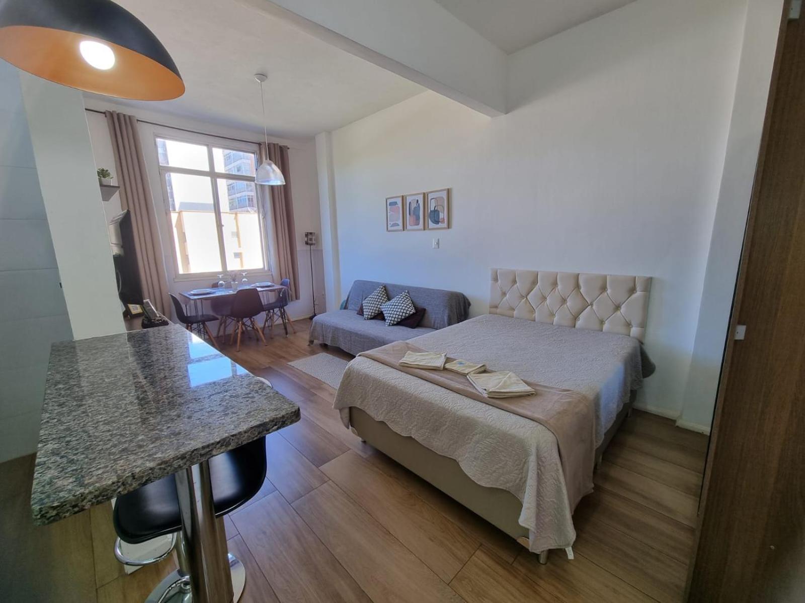 Apartment Estudio 325 *